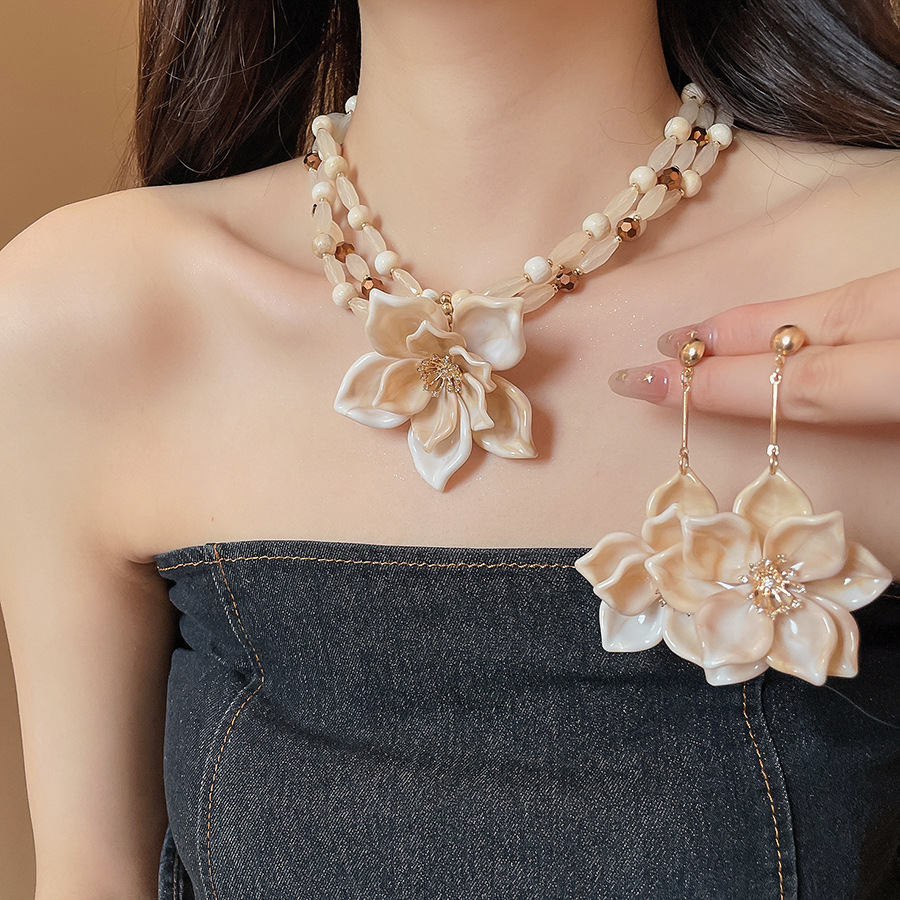 Statement Earrings Oversized - Pendientes grandes de acrílico con diseño