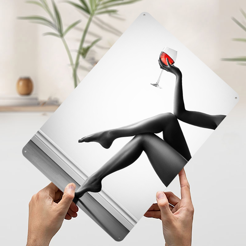 Póster de Lata con Diseño de M - Women Accessories Poster reseña y precio