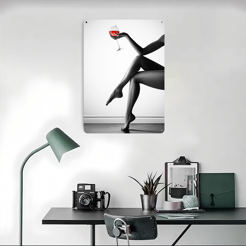 Póster de Lata con Diseño de M - Women Accessories Poster reseña y precio