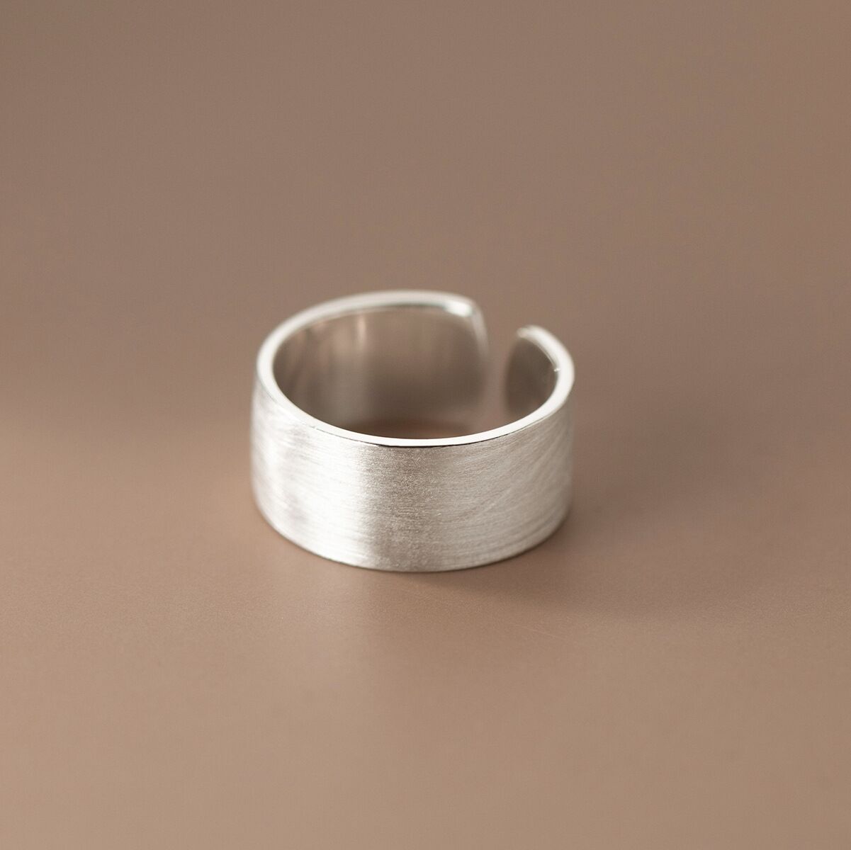 Anillos ajustables de trefilad - Women Accessories Drawing reseña y precio